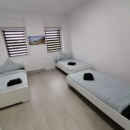Estrella24 Living Sydney Apartment